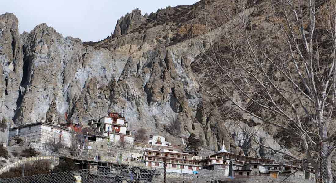 Annapurna Circuit Trek 2026