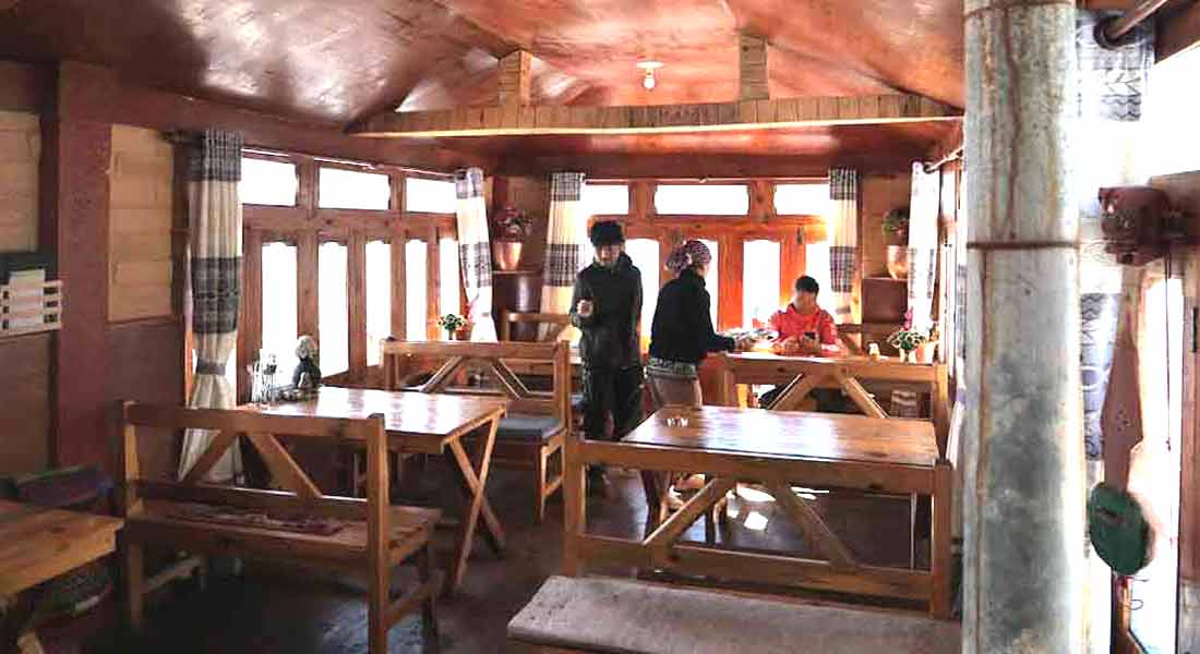 Annapurna Circuit Trek 2026