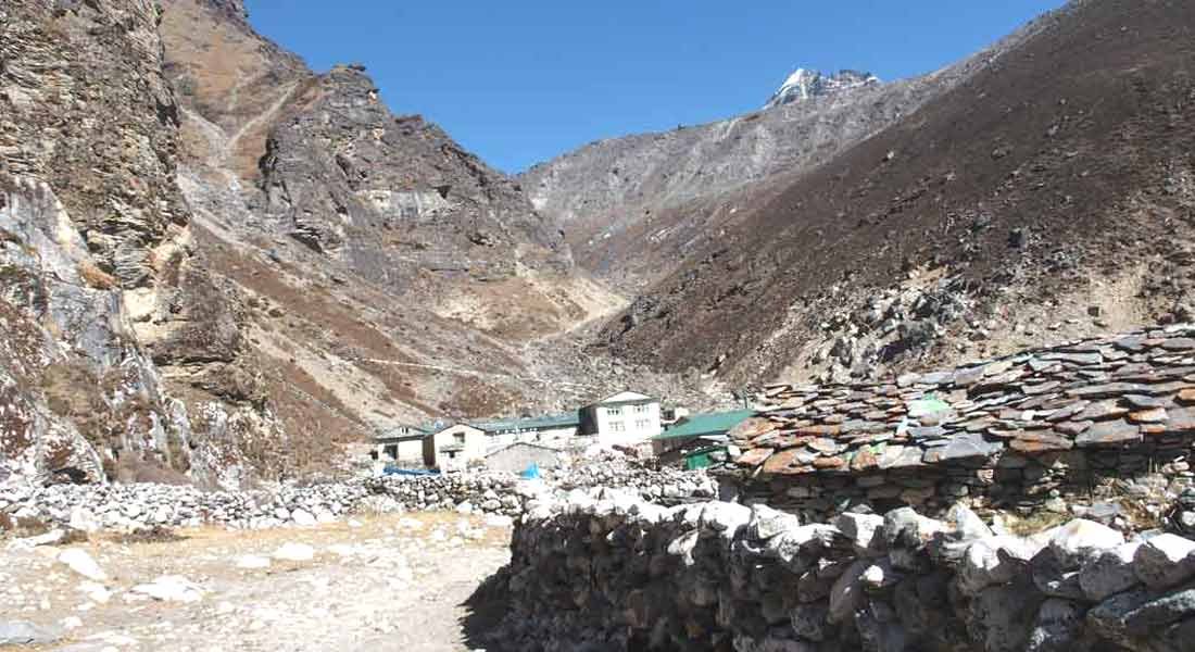 Gokyo Lake Everest base camp trek cost