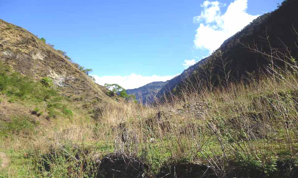 Dhaulagiri Circuit Trek cost and itinerary