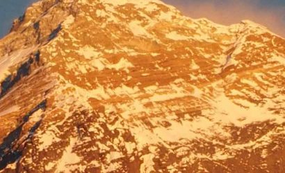 Everest base camp trek with Island peak climbing cost