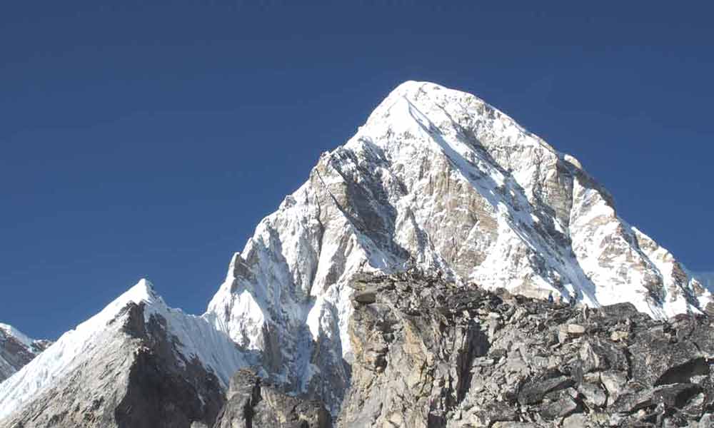 Gokyo Lake Everest base camp trek cost