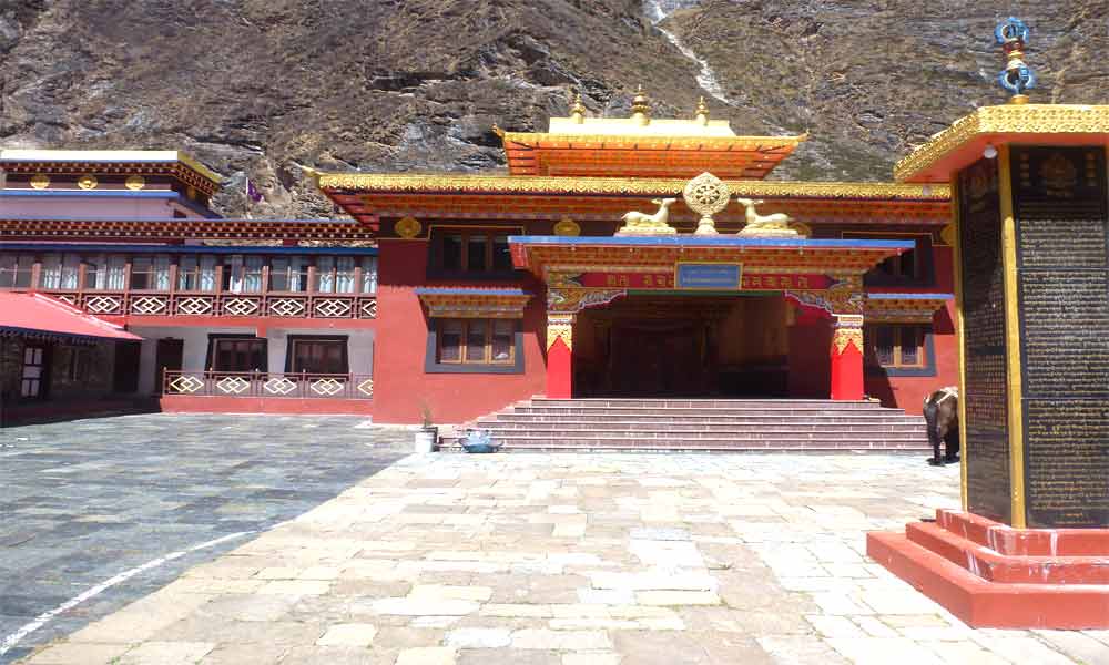 Tsum Valley Trek cost and itinerary