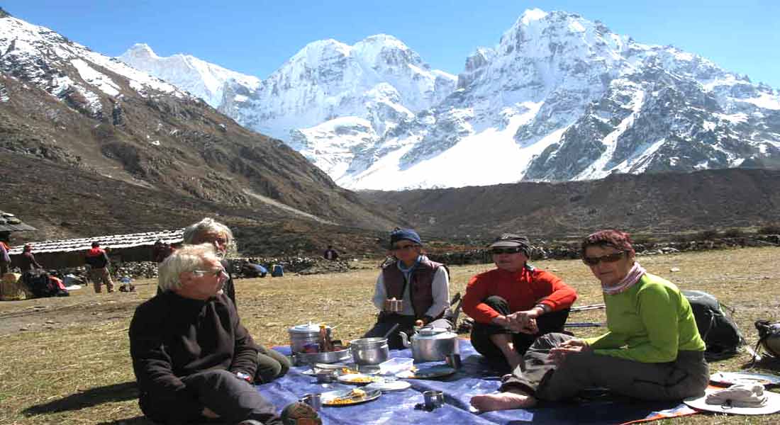 Kanchenjunga Tea House trek