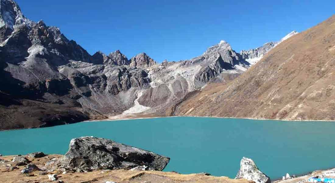 Gokyo Ri Renjo La Pass trek
