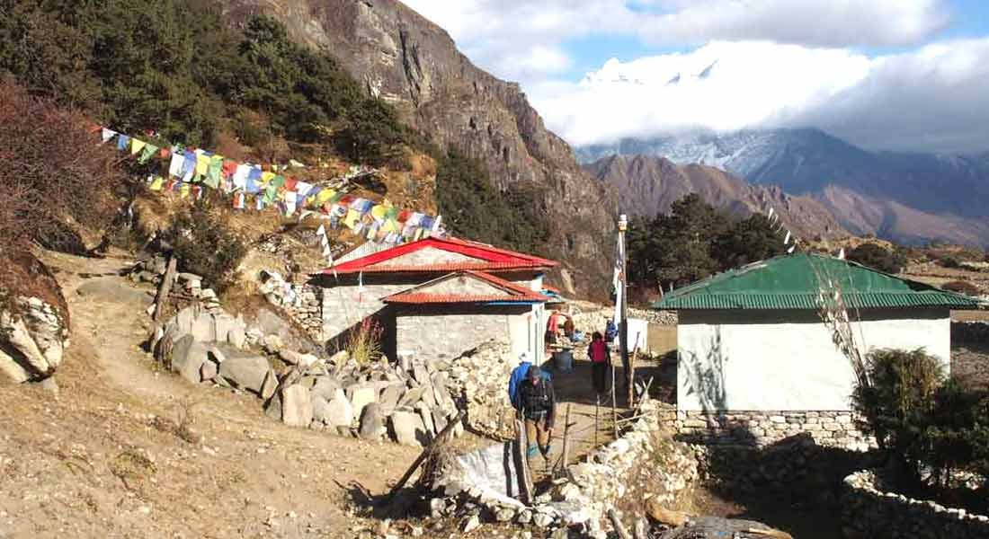 Gokyo Ri Renjo La Pass trek