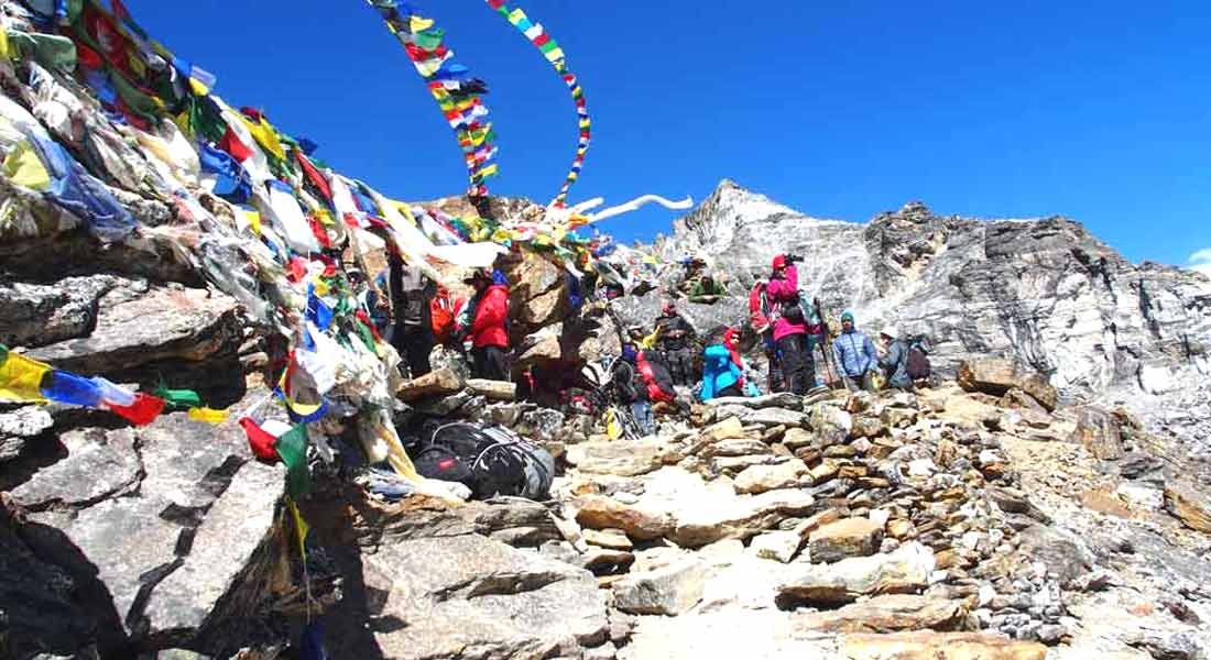 Gokyo Ri Renjo La Pass trek