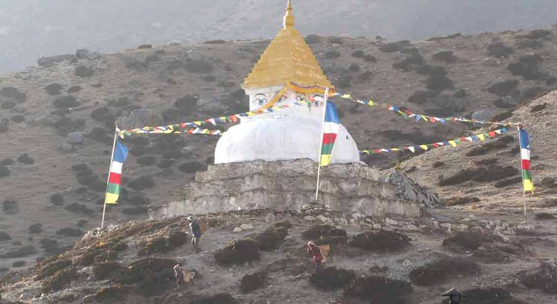 Lobuche and Island Peak climbing from Dingboche and Chhukung