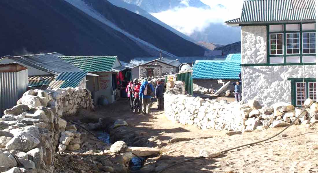 Lobuche and Island Peak climbing from Dingboche and Chhukung