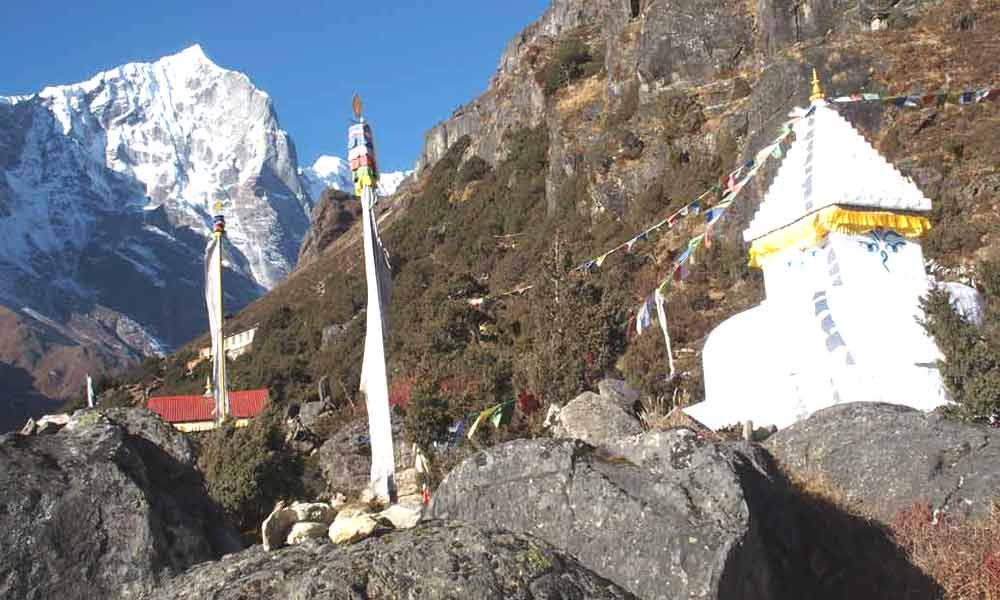 Phaplu to Everest Base Camp Trek cost