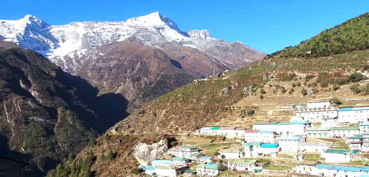 Everest base camp trek guide porter hire from Lukla