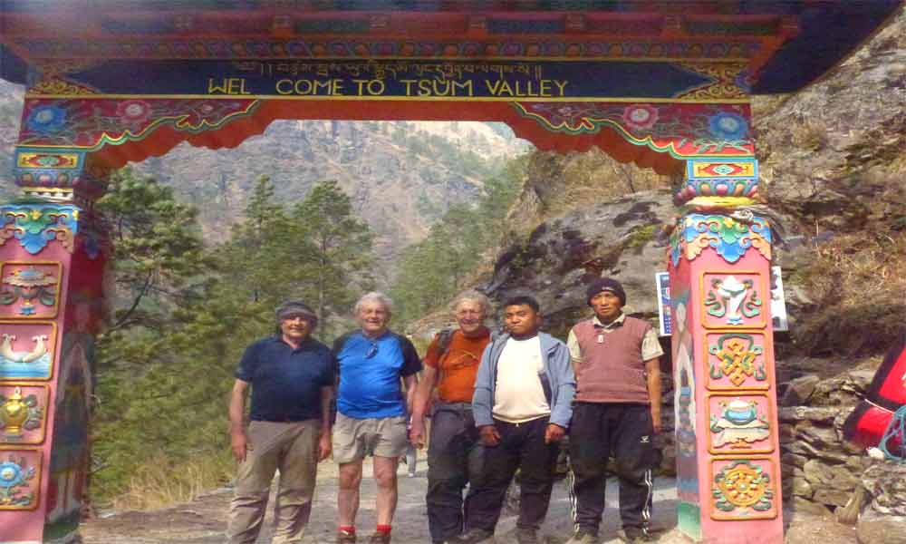 Guide and porter hire for the Tsum Valley trek