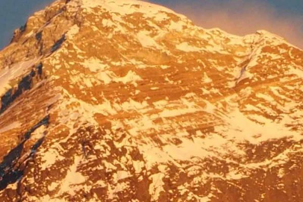 Everest base camp trek with Island peak climbing cost