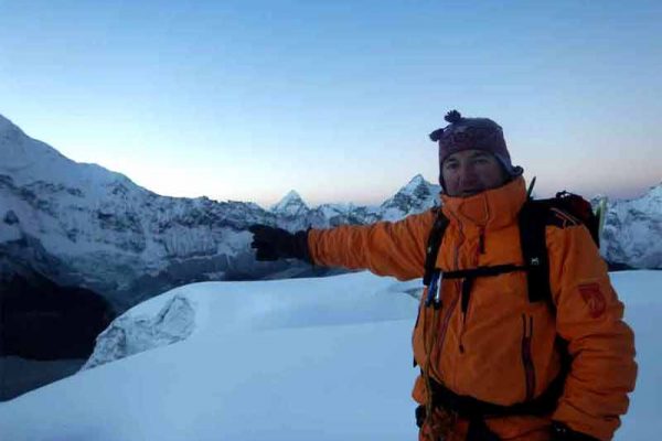 Gokyo Everest Base Camp Island Peak climbing cost