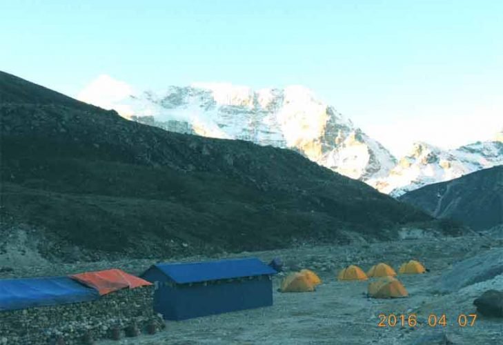 Makalu base camp trek detil itinerary