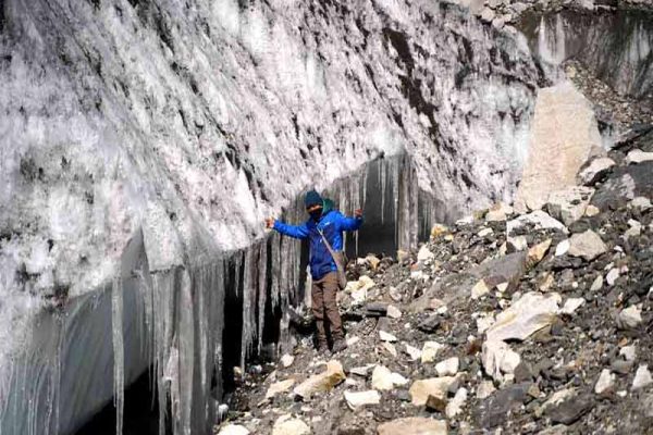 Everest Base Camp with Three Peaks Climbing cost Everest Three Peaks climbing with Everest Base Camp trek, Mera Peak, Island Peak, and Lobuche Peak Everest Three Peaks