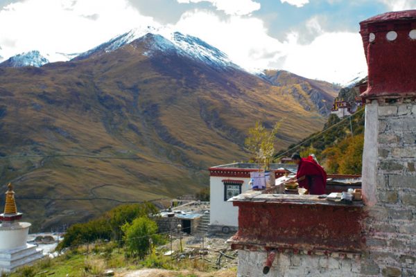  Kerung vs Lhasa overland tour